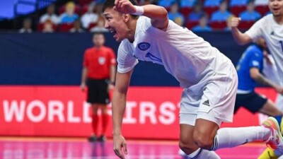 С кем сыграет Казахстан в четвертьфинале Евро-2022 по футзалу