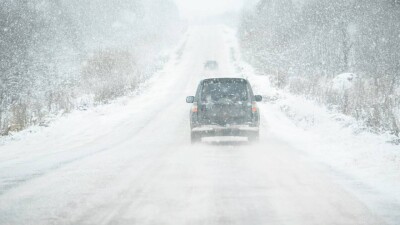 В пяти регионах закрыли участки автотрасс из-за непогоды