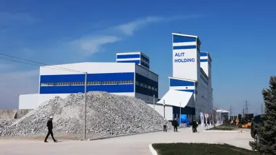 Производство мраморной муки и сухих строительных смесей запустили в Жамбылской области