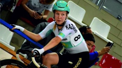 Казахстан впервые в истории завоевал "золото" чемпионата Азии по велоспорту на шоссе