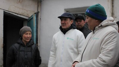 Депутаты мажилиса выехали в пострадавшие от паводков регионы