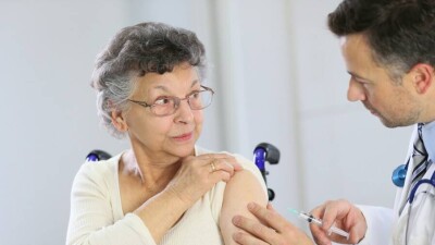 В Казахстане количество вакцинированных от коронавируса первым компонентом превысило 3 млн человек