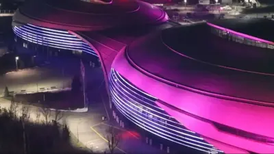 Halyk Arena получила современную архитектурную подсветку