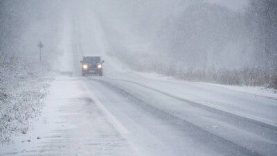 Движение ограничат на участке дороги в Жетысуской области