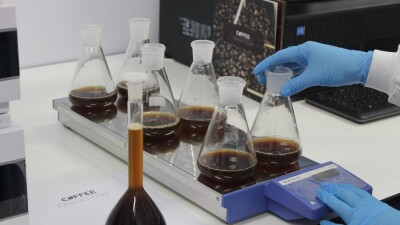 Новый производственно-лабораторный комплекс открыли на месторождении "Каламкас" в Мангистауской области