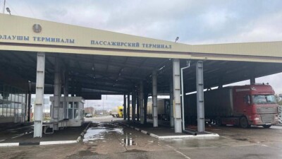 На границе Казахстана и России запустили пилотный проект по применению электронной очереди для автомобилей
