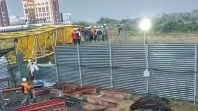 В Астане на стройке  BI Group упал кран, погиб рабочий