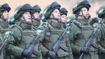 18 самолётов вывезут 15 января из Казахстана технику и российских миротворцев ОДКБ