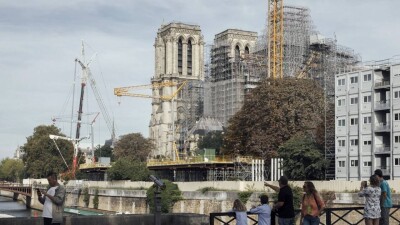 Во Франции назвали дату открытия Нотр-Дам де Пари после пожара 2019 года