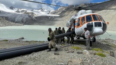 В зоне риска: на озёрах Алматинской области сбрасывают уровень воды из-за сложной селевой обстановки