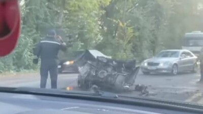 Один человек погиб и двое госпитализированы после массового ДТП в Алматинской области