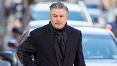 Болдуин впервые поговорил с журналистами о трагедии на съёмках