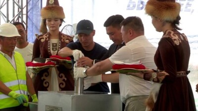 В Шымкенте начали строить самый большой стадион в стране