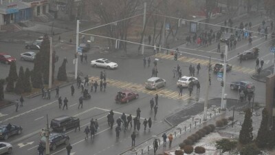 Как убивали военных в Алматы: видео появилось в сети