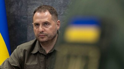 Глава офиса Зеленского предложил провести глобальный саммит мира в Украине