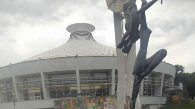 ЧП у фонтана в Алматы: предупреждающие таблички о запрете купания установлены в начале июня