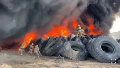 В Алматинской области тушат пожар на шинном заводе