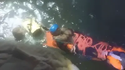 Шли по горам и воде, чтобы спасти: шестерым туристам потребовалась помощь в горах Туркестанской области