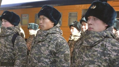 В Минобороны к концу года ожидают снижения преступности в армии на 10-15%