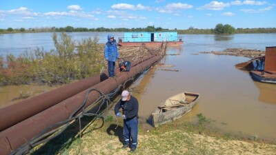 В Атырауской области паводковую воду направили на полив сенокосных угодий