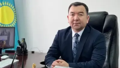 Акима Талгара оштрафовали после жалоб жителей на плохие дороги