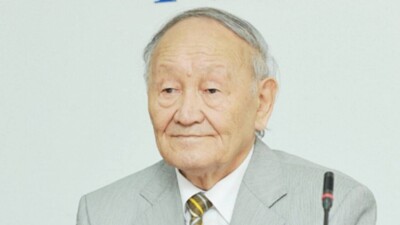 Президент выразил соболезнования в связи с кончиной известного учёного-абаеведа Мекемтаса Мырзахметулы