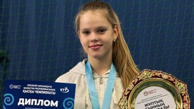 14-летняя теннисистка Ариана Гогулина стала чемпионкой Казахстана среди взрослых