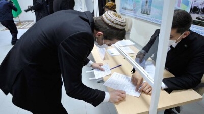 В Туркменистане проходят парламентские выборы