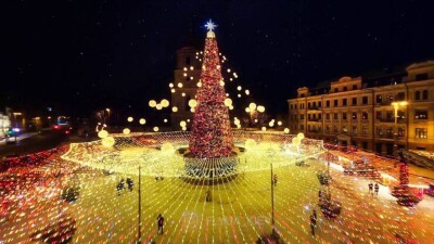 Кличко: Киев может остаться без тепла, воды и электричества, но с новогодней ёлкой