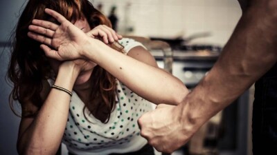 "Живи с ним": 125 тысяч заявлений о бытовом насилии поступило в полицию от женщин Казахстана