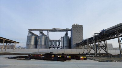 Терминал для приёма казахстанского зерна открыли в Хоргосе