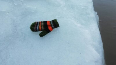 В Абайской области пятилетний ребёнок провалился под лёд и утонул