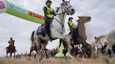 500 км за пять дней: международный марафон-байге стартовал в Алматинской области