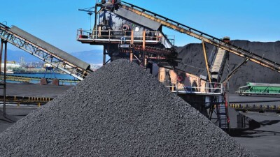 Казахстан экспортировал рекордный объём угля в Европу