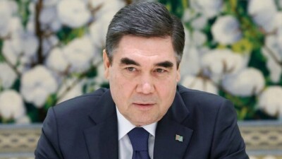 Президент Туркменистана заявил, что готов дать дорогу молодым