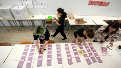 В Италии проходят досрочные выборы в парламент