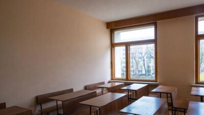 Учащиеся 1-5 классов трёх городов Карагандинской области переходят на дистанционку