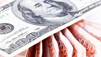 Сколько стоят доллар и рубль в обменниках Казахстана 9 июля