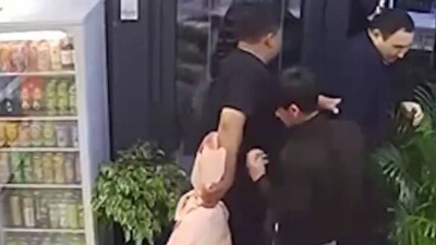 "Цветочный" скандал в Шымкенте: в отношении полицейских начали расследование