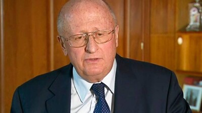 Гинцбург: ревакцинация в условиях штамма "дельта" необходима раз в полгода