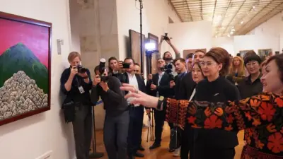 Спустя 34 года: в Третьяковской галерее открылась выставка "Шедевры искусства Казахстана"