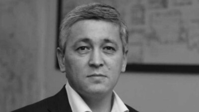 Аким Карагандинской области побывал в семьях погибших шахтёров