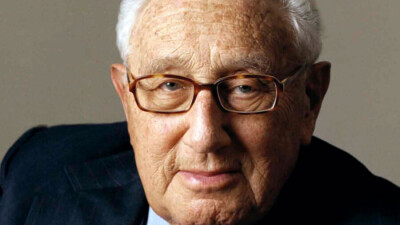 Stopfake.kz: Американский политолог Генри А. Киссинджер никогда не высказывался об обязательной вакцинации