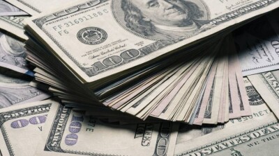 Сколько стоит доллар в обменниках Казахстана 19 июня