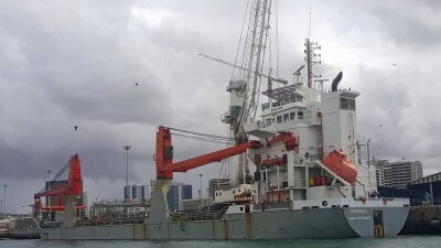 Польские пограничники задержали российский корабль с пьяным экипажем