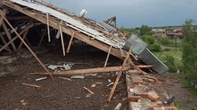 Три школы и 38 домов остались без кровли после сильного ветра в Акмолинской области