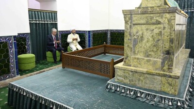 Глава государства посетил мавзолей Ходжи Ахмеда Яссауи