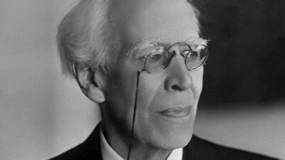 "Верю – не верю". Казахстанские актёры и режиссёры могут попасть на стажировку в "Школу Станиславского"