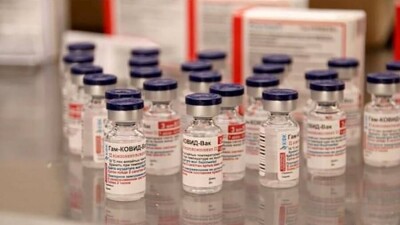 Эксперты ВОЗ прибудут в Россию для оценки "Спутника V" не раньше января