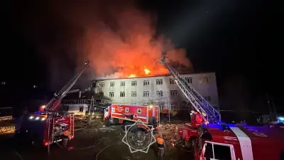 Крупный пожар в детском доме тушат в Алматы